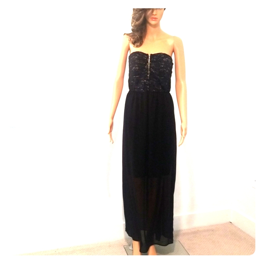 Sleeveless Black Lace Accent at Topw/ Gold toned